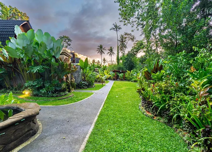 Jungle Forest By The Travel Bali Villa *
