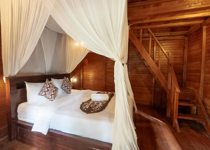 Jungle Forest By The Travel Bali Villa *